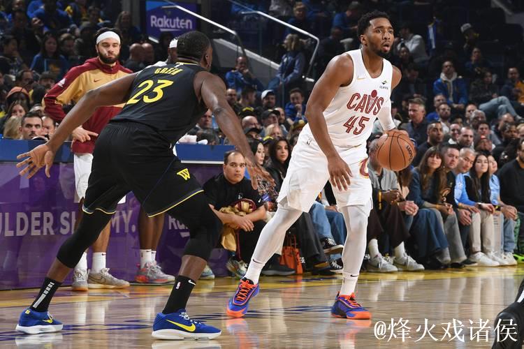 加兰25+8库里低迷仅11分 骑士狂胜勇士喜迎7连胜